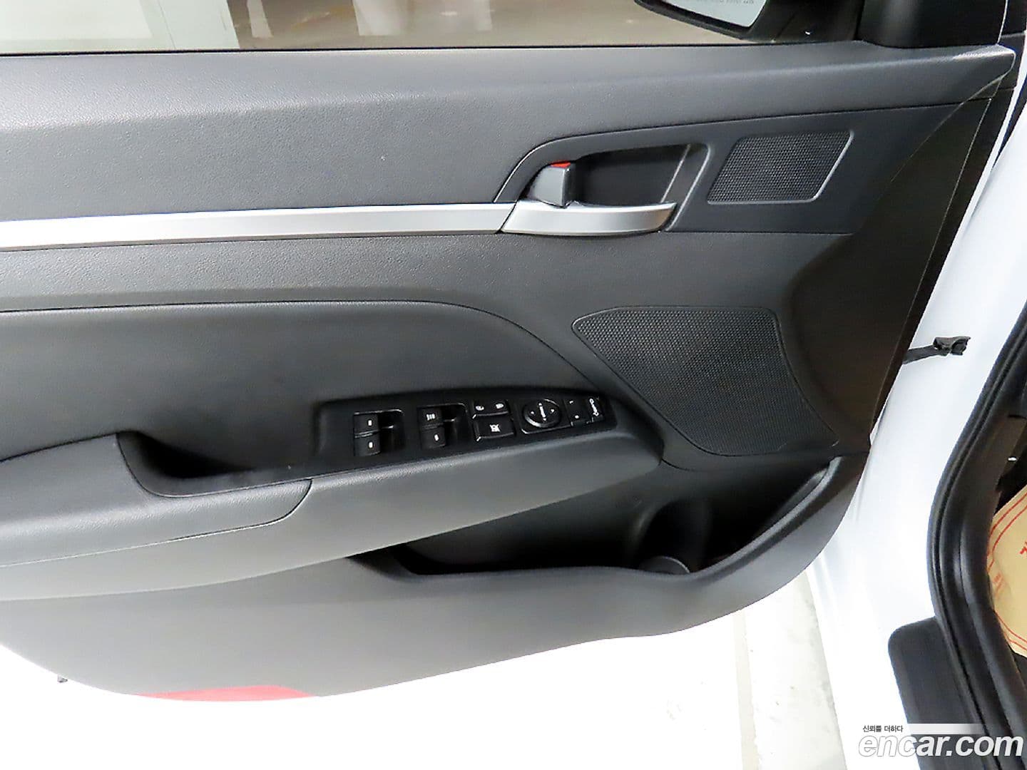 Main__Slider__Photo:AVANTE Hyundai 2019.9-15