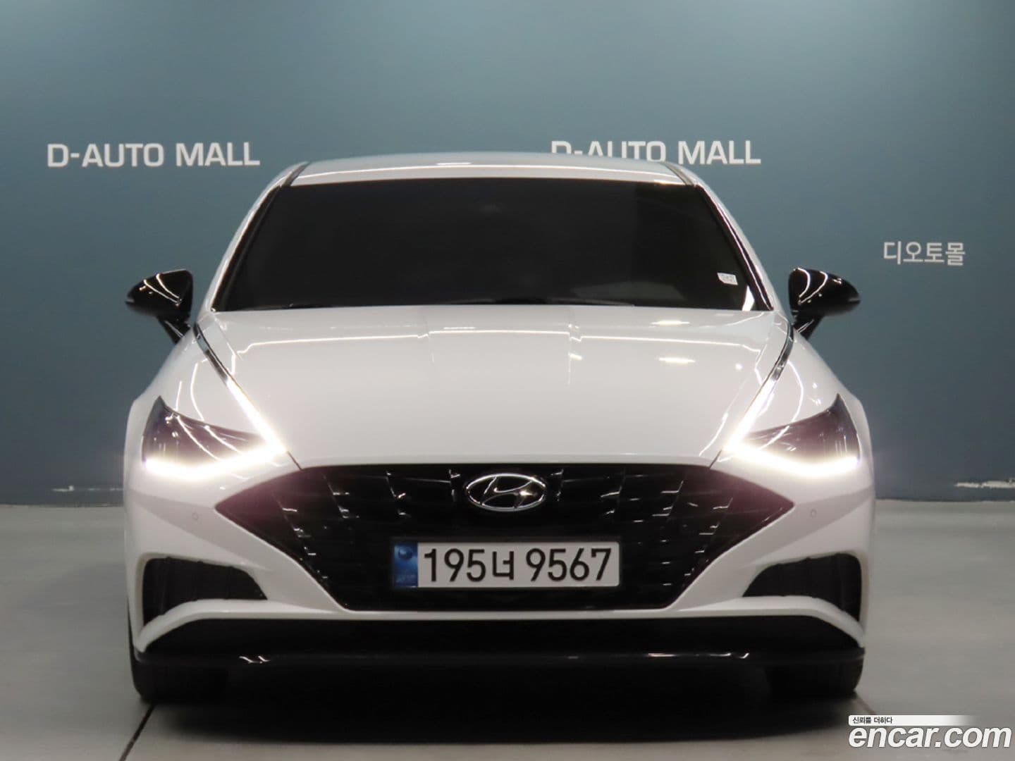 Main__Slider__Photo:Sonata Hyundai 2022.0-2
