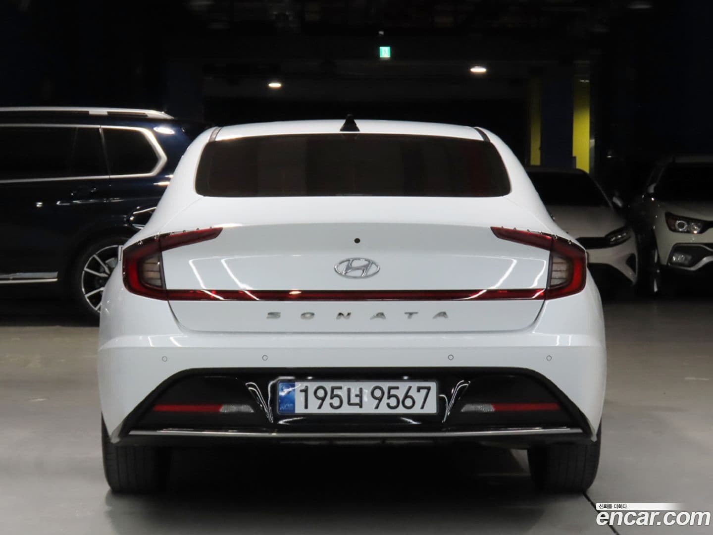 Main__Slider__Photo:Sonata Hyundai 2022.0-3