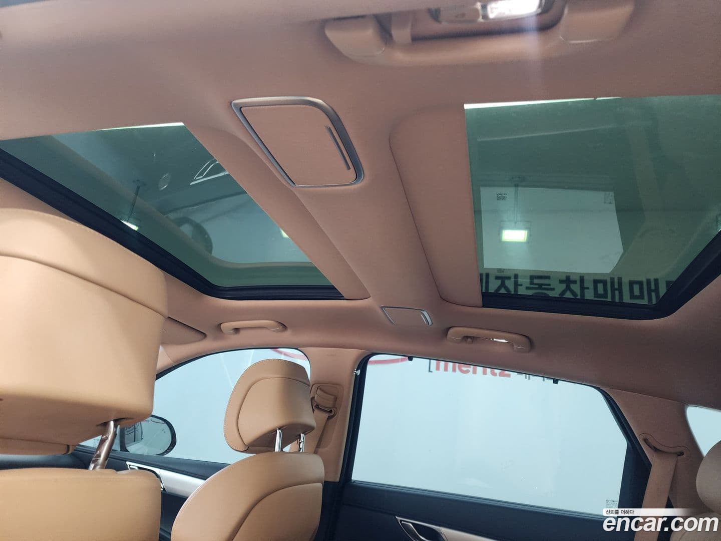 Main__Slider__Photo:GV80 Genesis 2021.7-15