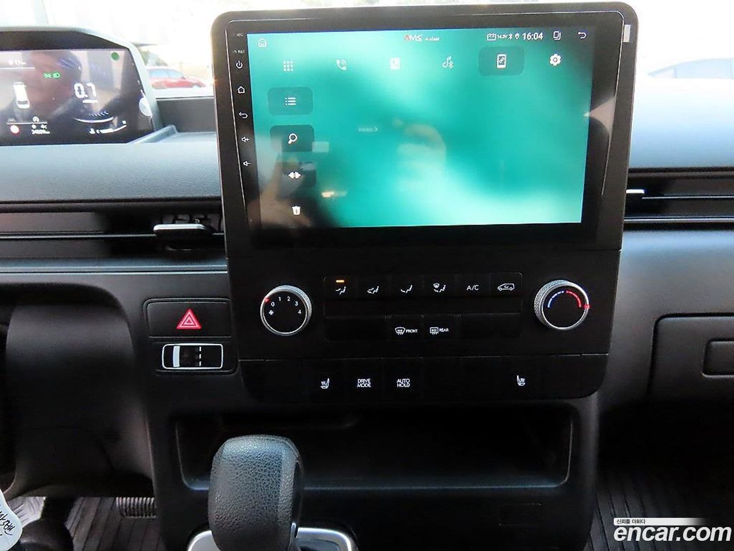 Main__Slider__Photo:Staria Hyundai 2022.2-13