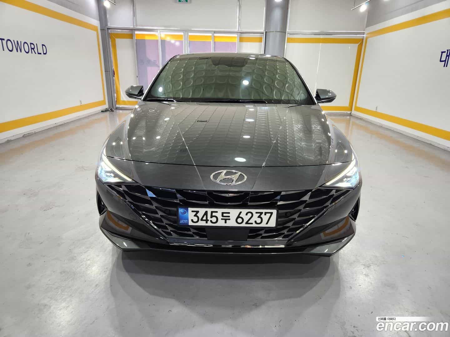 AVANTE Hyundai 2020.6-OUTER-002