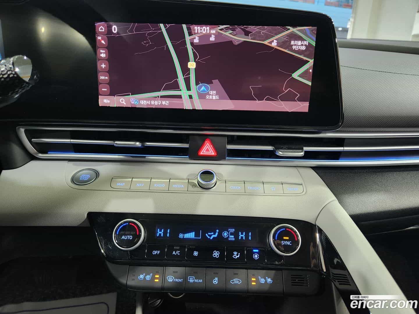 AVANTE Hyundai 2020.6-INNER-009