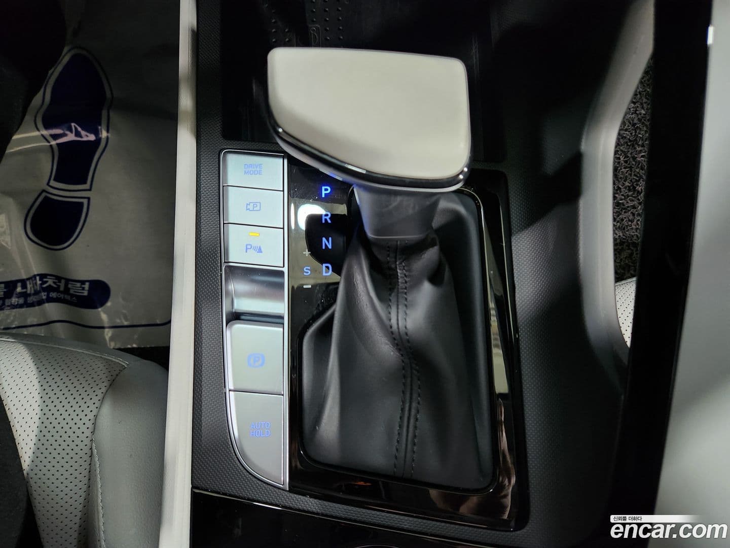 Main__Slider__Photo:AVANTE Hyundai 2020.6-9