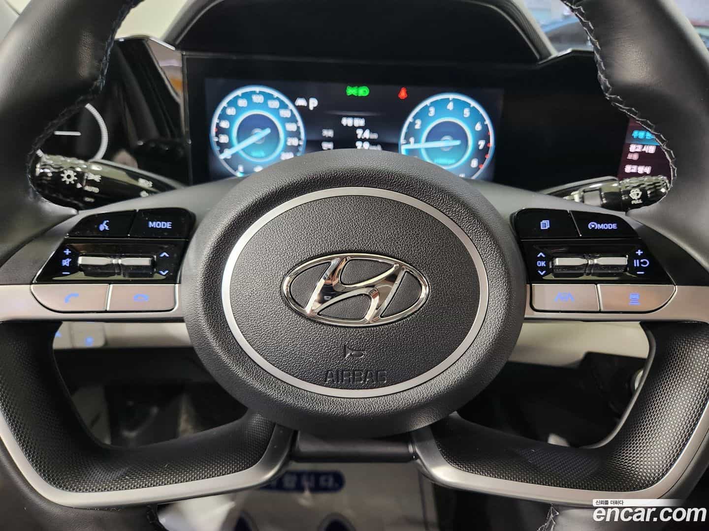 AVANTE Hyundai 2020.6-OPTION-017