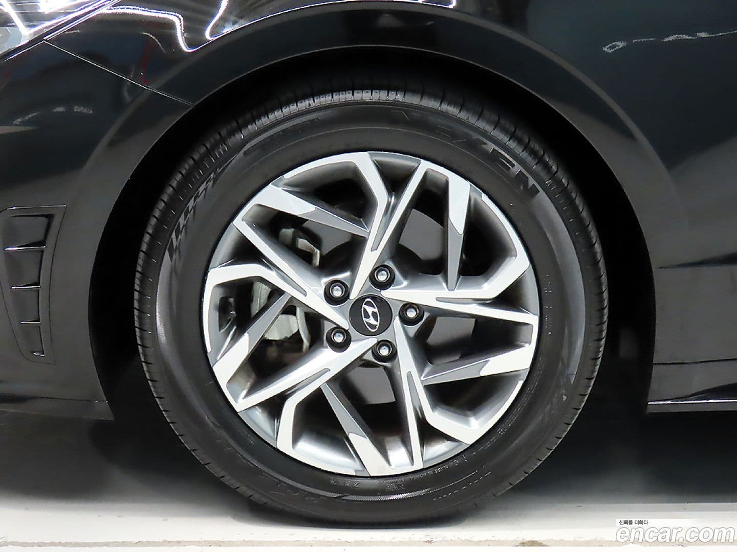 Main__Slider__Photo:Sonata Hyundai 2022.1-4