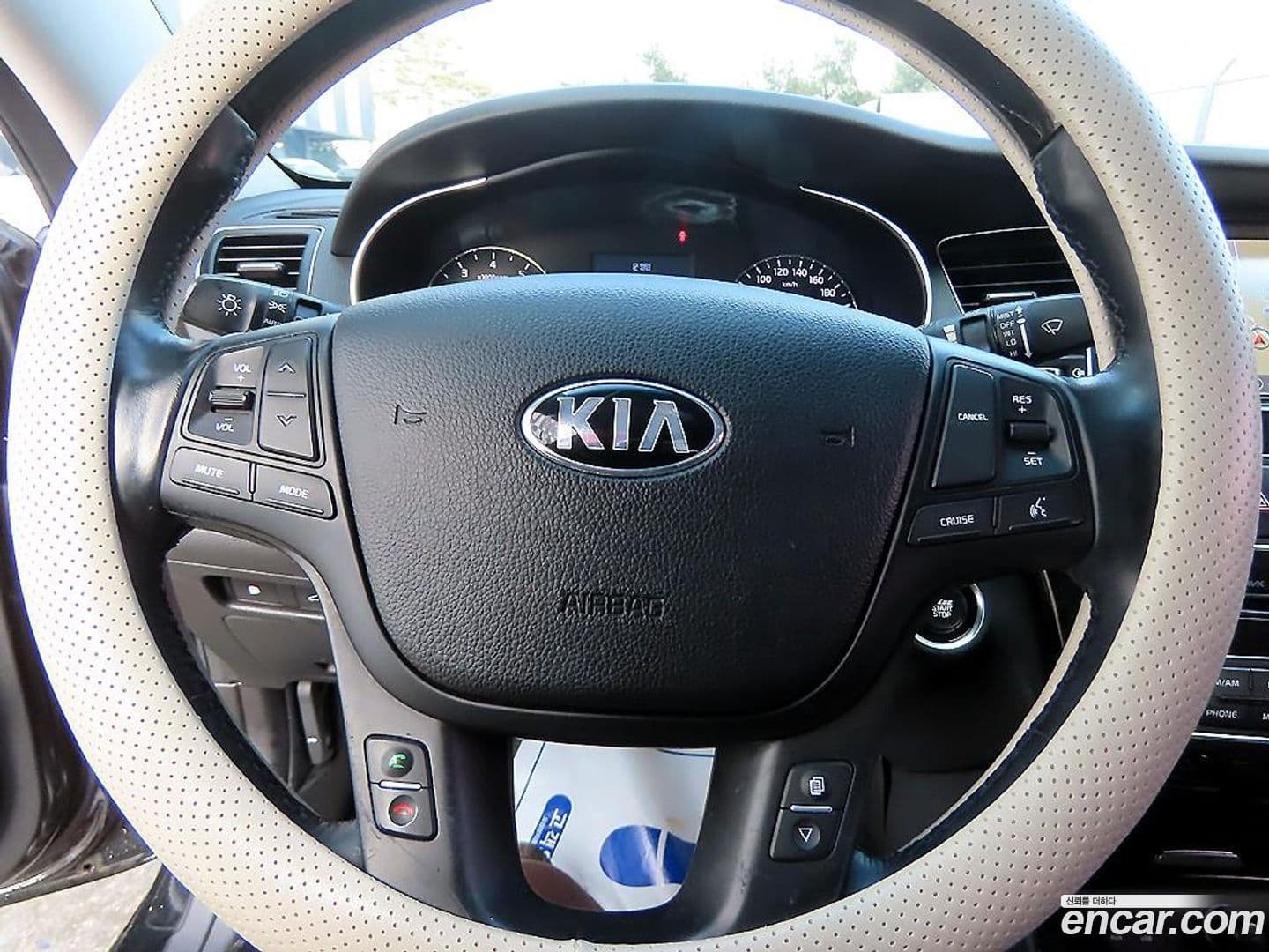 Main__Slider__Photo:K7 Kia 2013.6-7