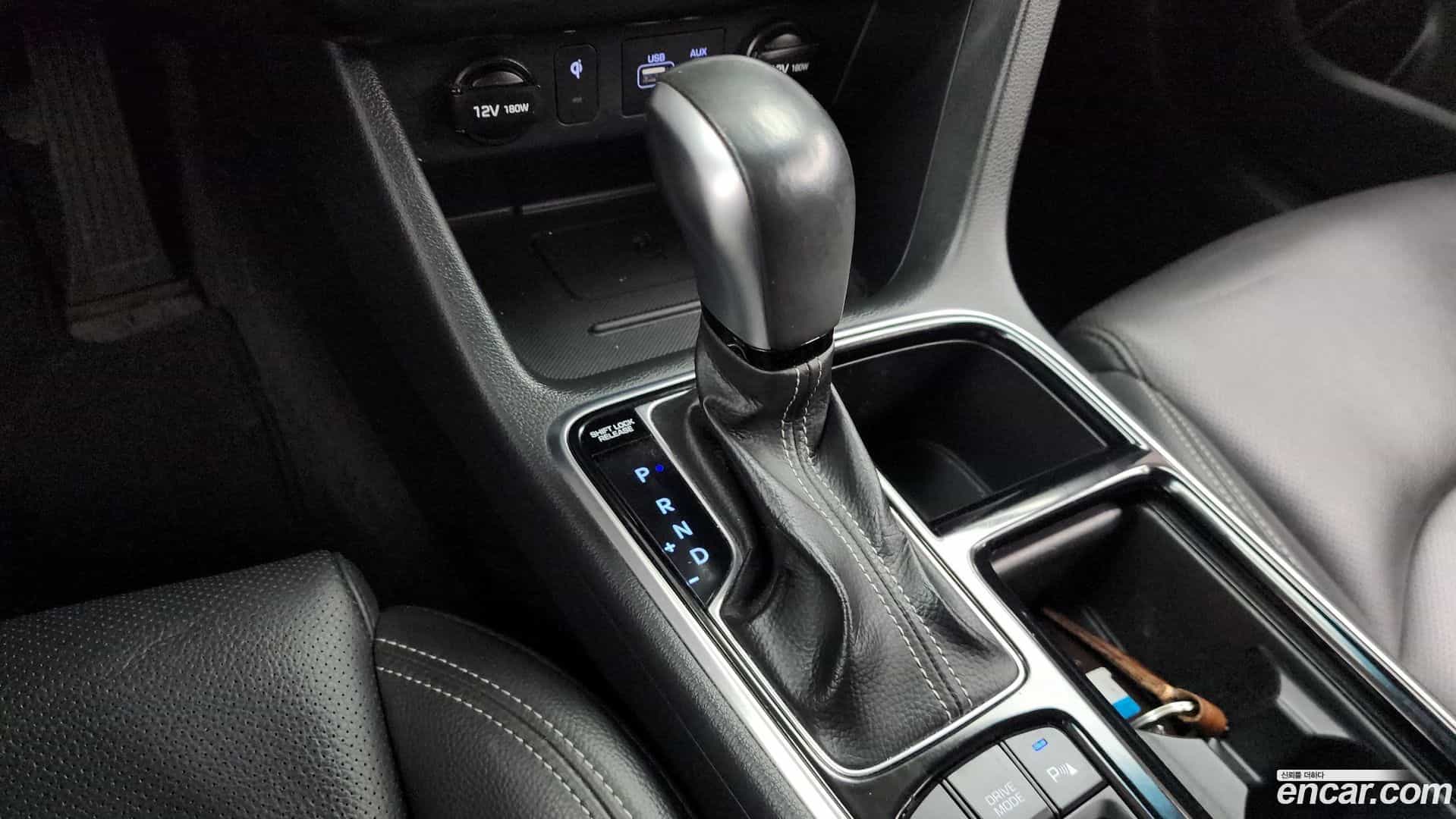 Sonata Hyundai 2018.6-INNER-009