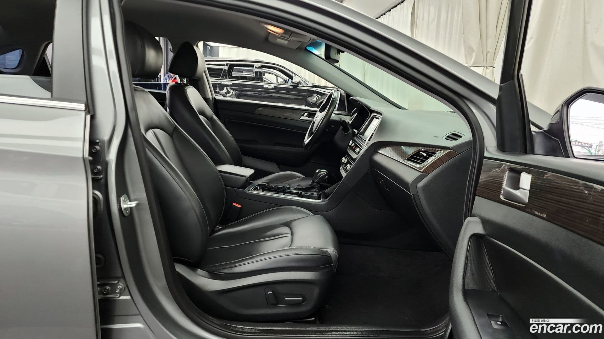 Main__Slider__Photo:Sonata Hyundai 2018.6-10