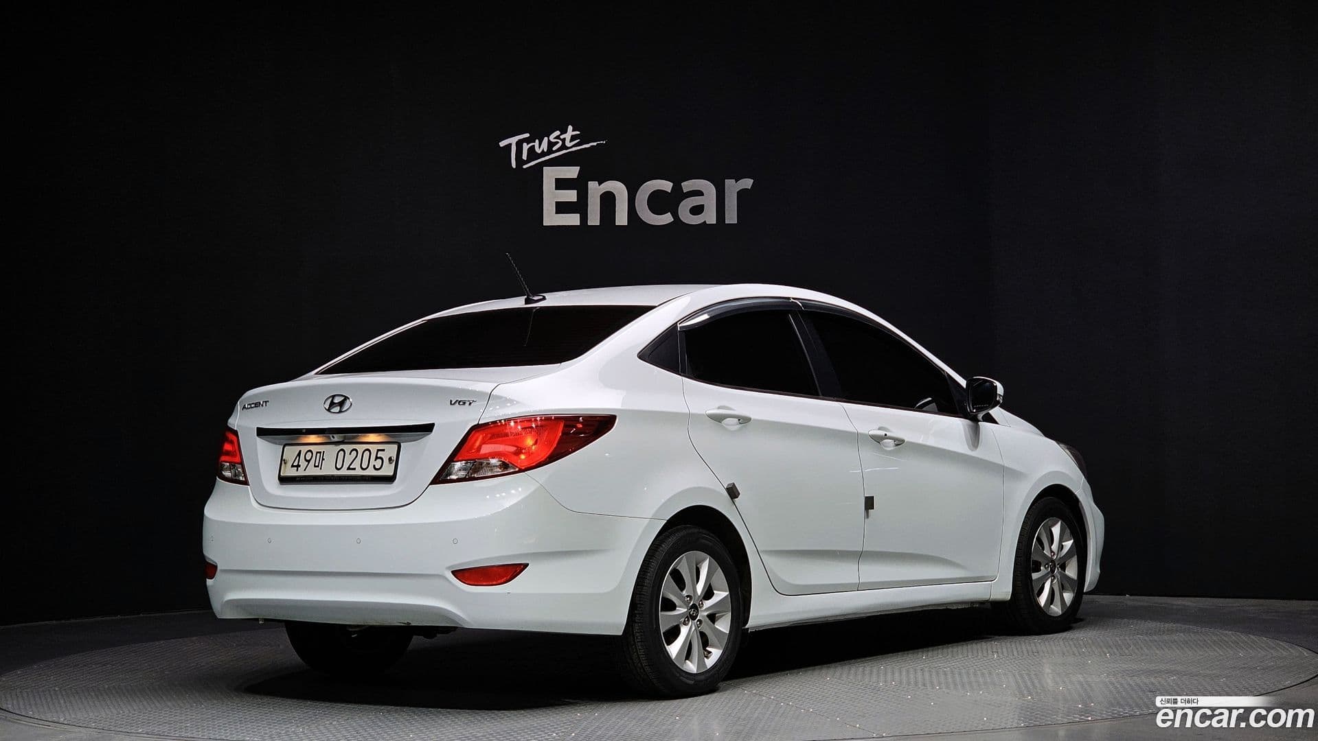 Main__Slider__Photo:Accent Hyundai 2015.9-1