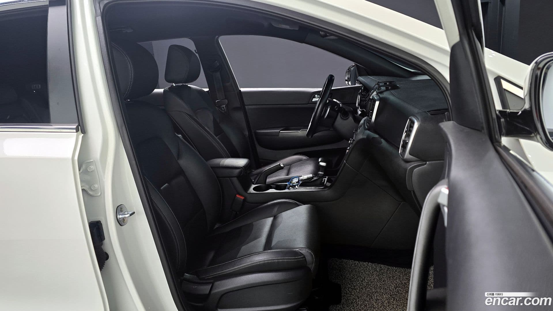 Main__Slider__Photo:Sportage Kia 2019.2-9