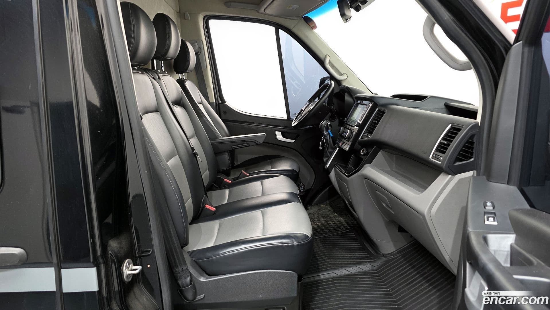 Main__Slider__Photo:Solati Hyundai 2017.10-9