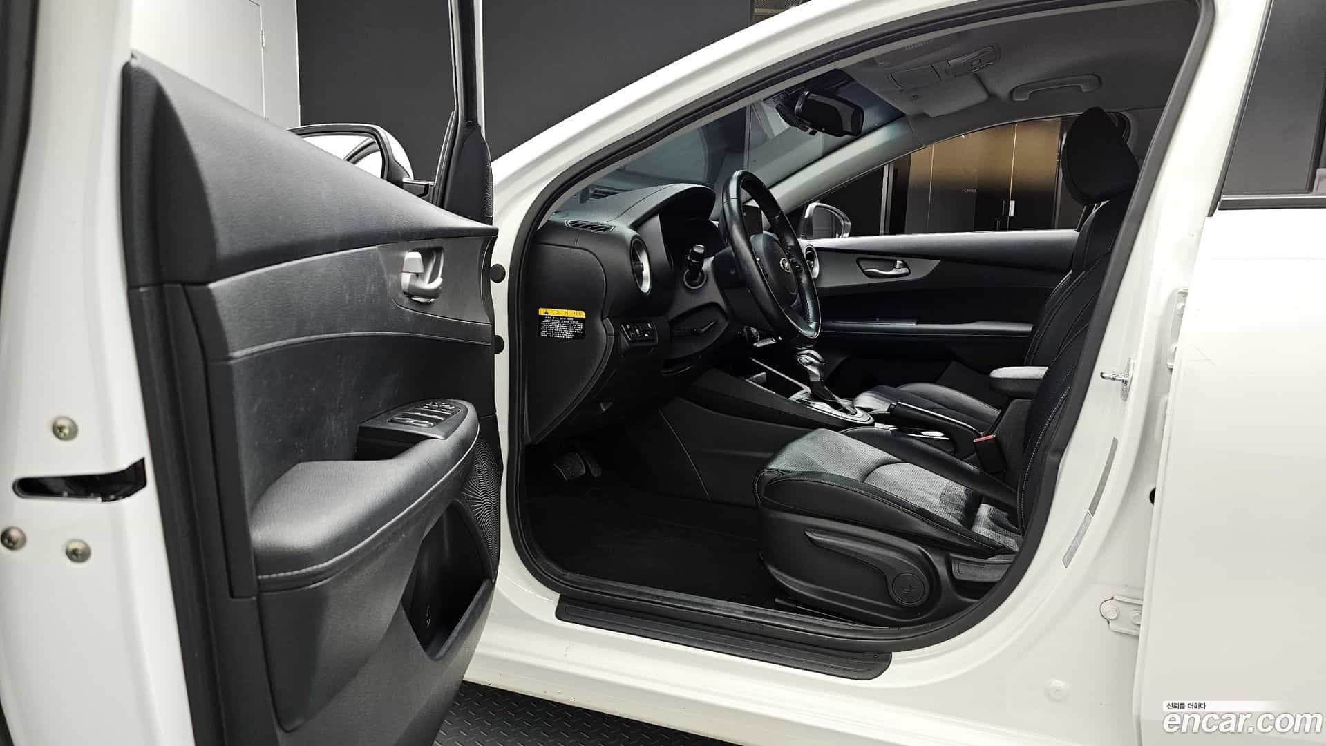 K3 Kia 2018.10-INNER-010