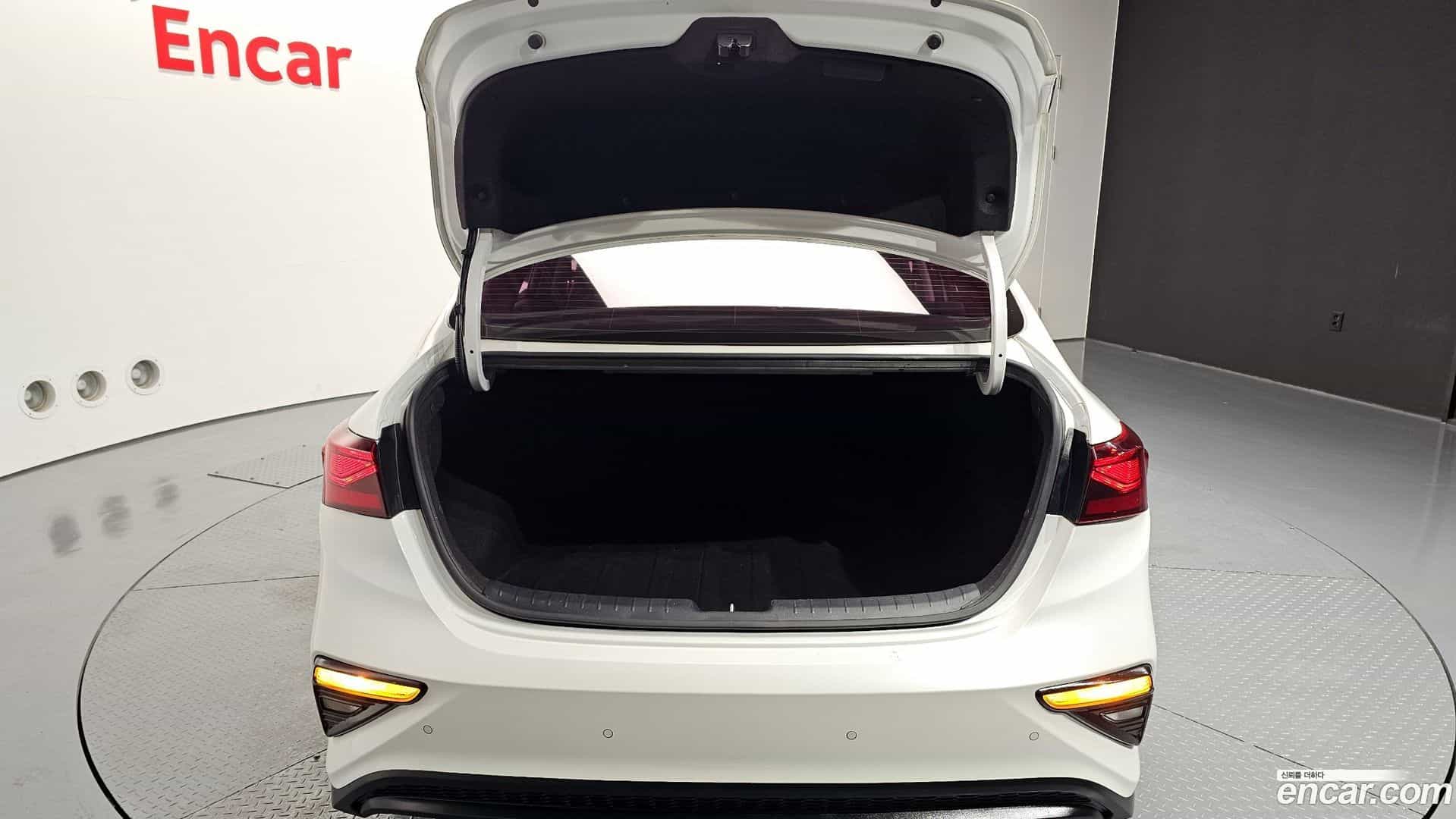 K3 Kia 2018.10-OPTION-024