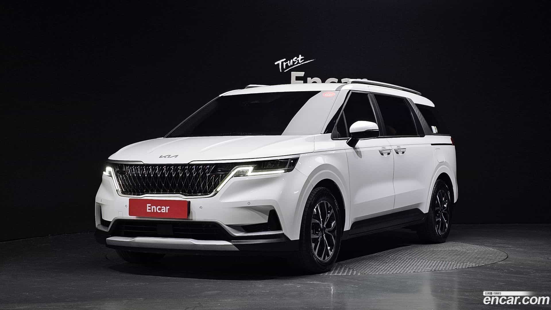 Canival Kia 2021.10-OUTER-001