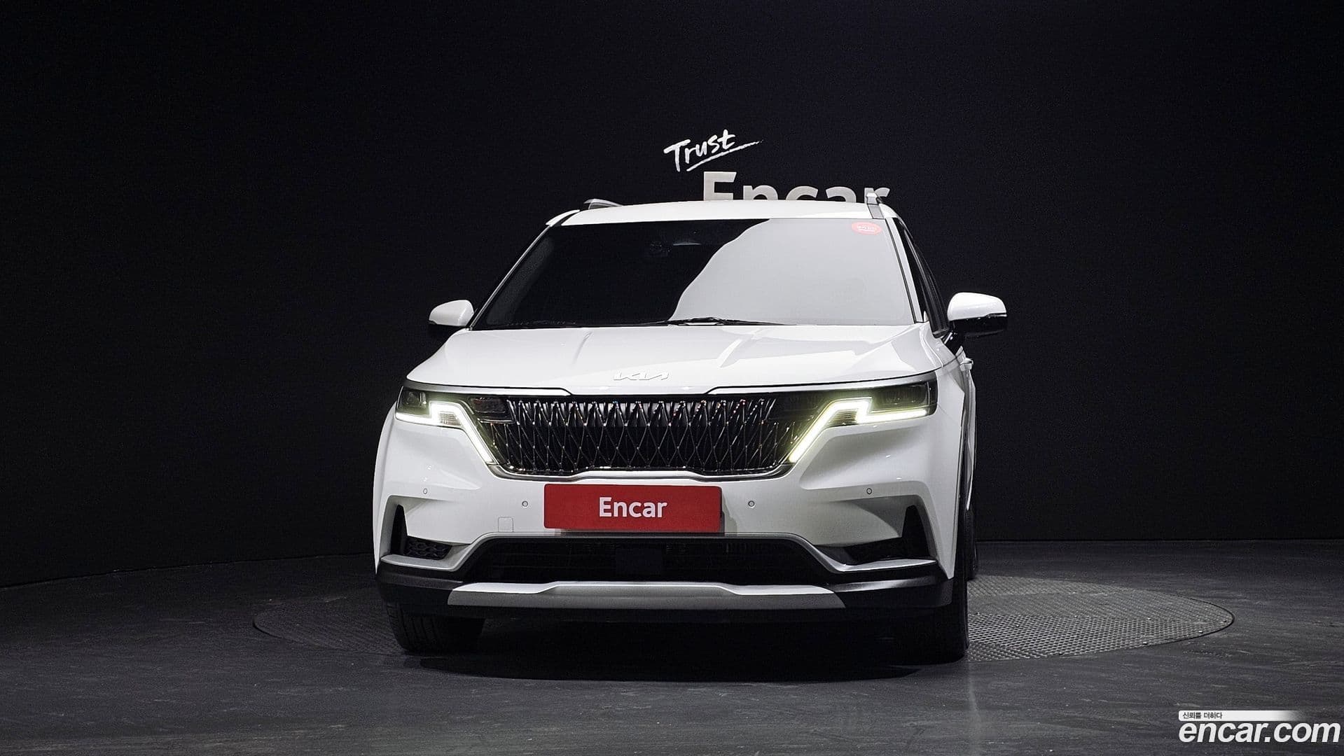 Main__Slider__Photo:Canival Kia 2021.10-2