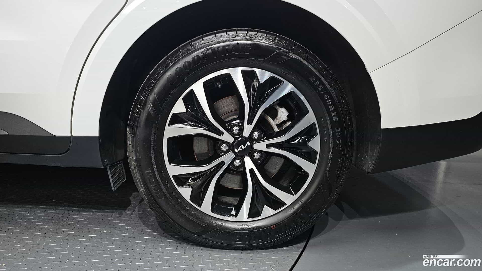 Canival Kia 2021.10-OUTER-005