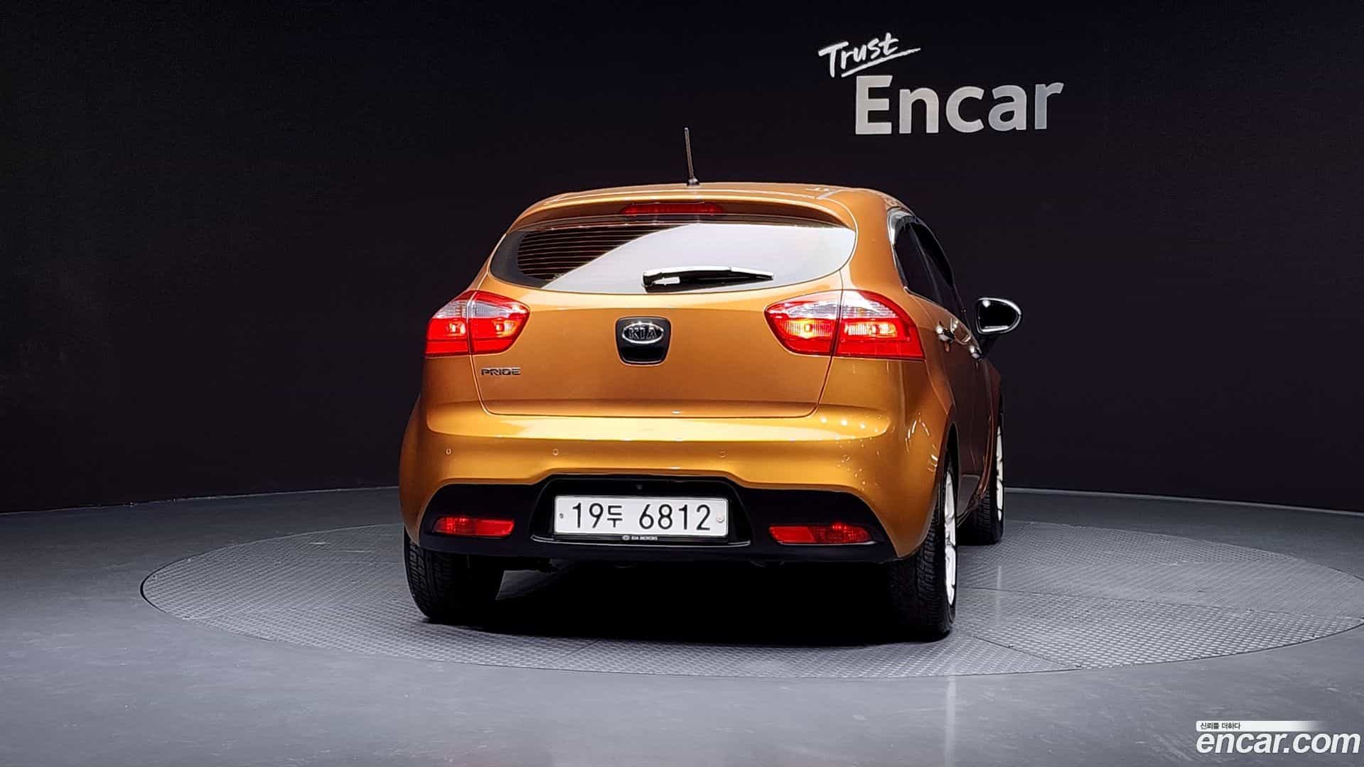 pride Kia 2011.11-OUTER-004