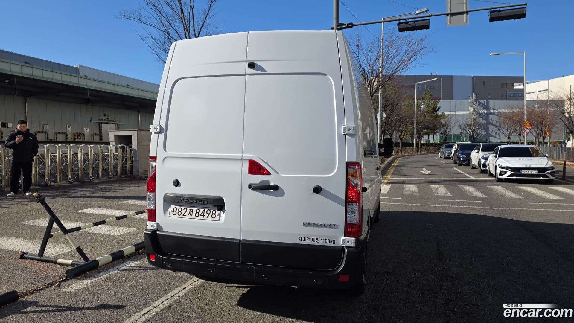 Main__Slider__Photo:Master Renault-KoreaSamsung 2024.11-3