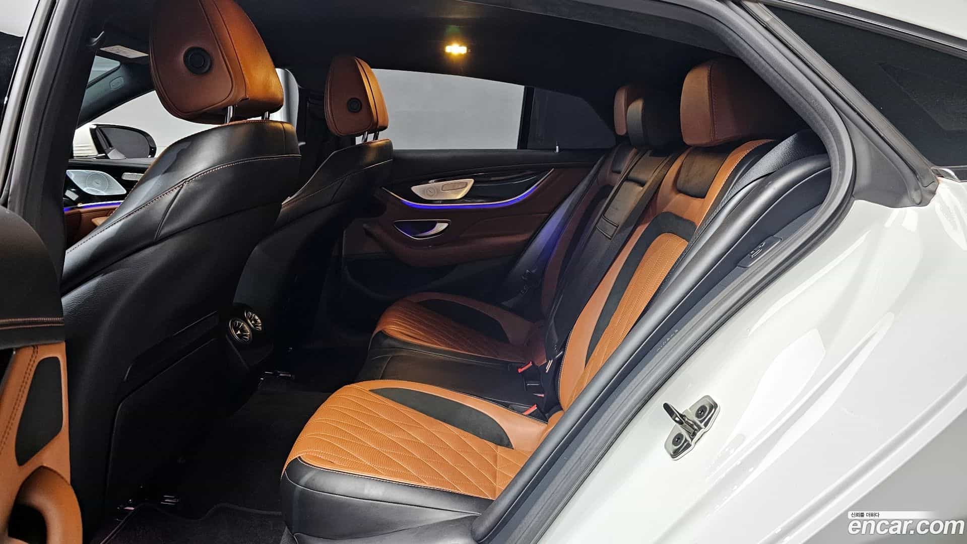 AMG GT Mercedes-Benz 2020.9-OPTION-017