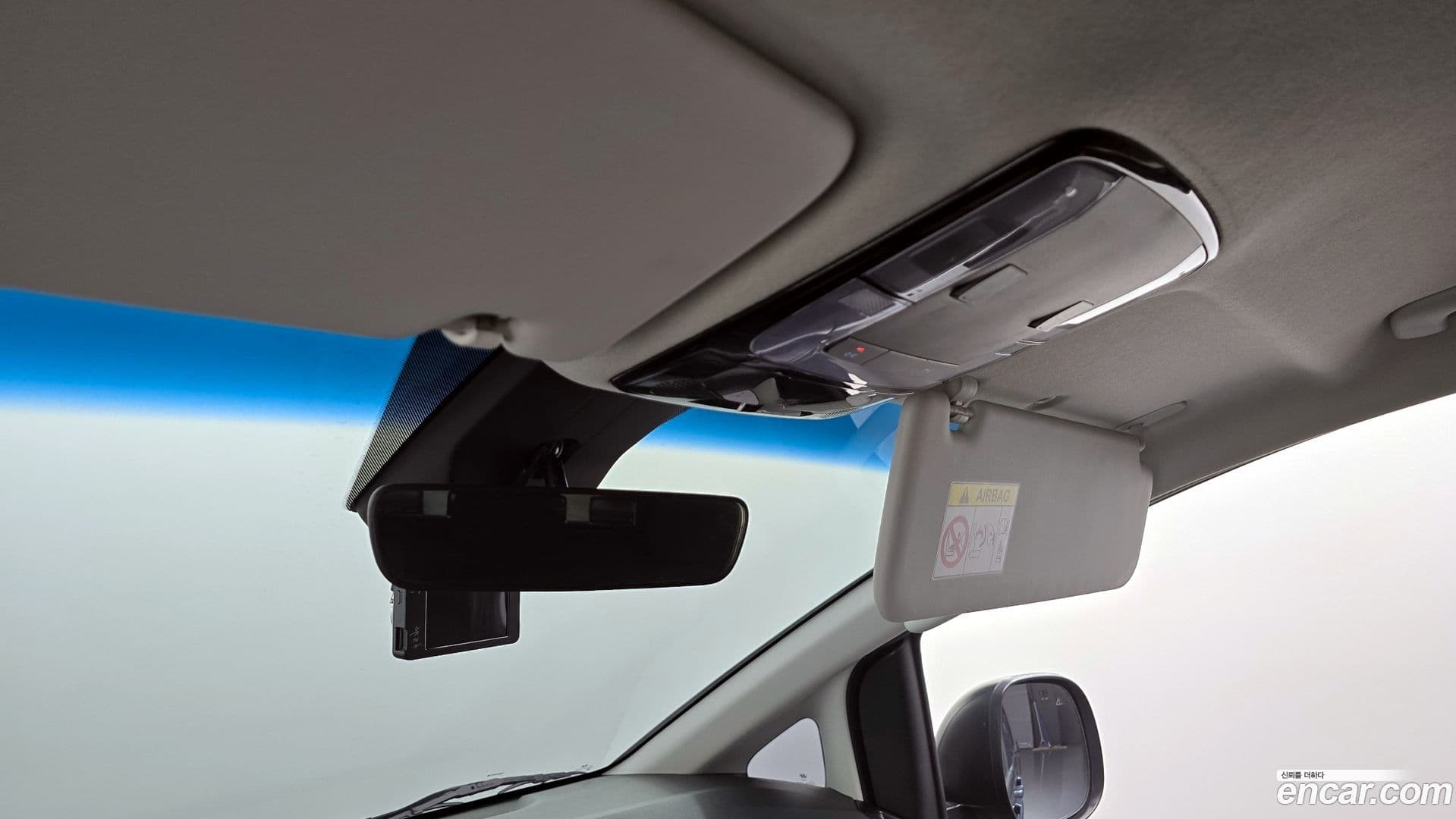 Main__Slider__Photo:Staria Hyundai 2021.6-18