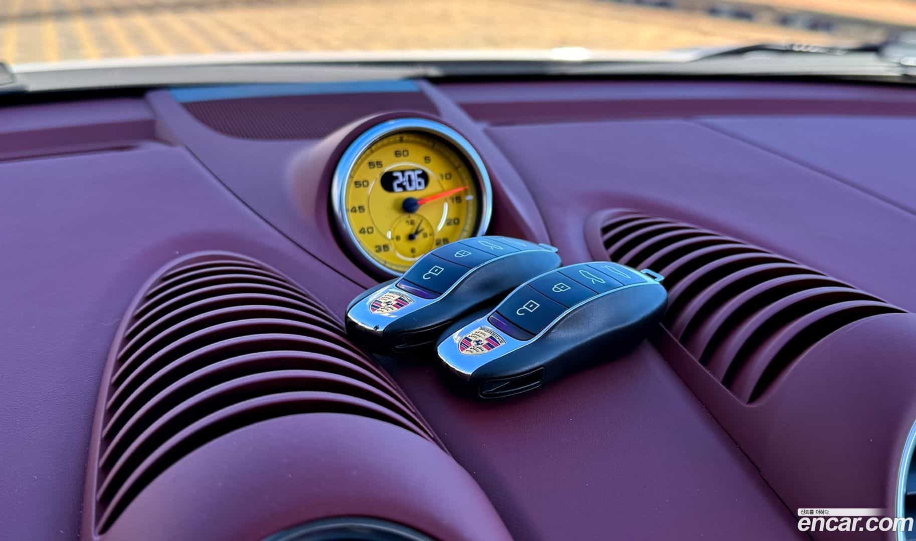 718 Porsche 2023.3-OPTION-019