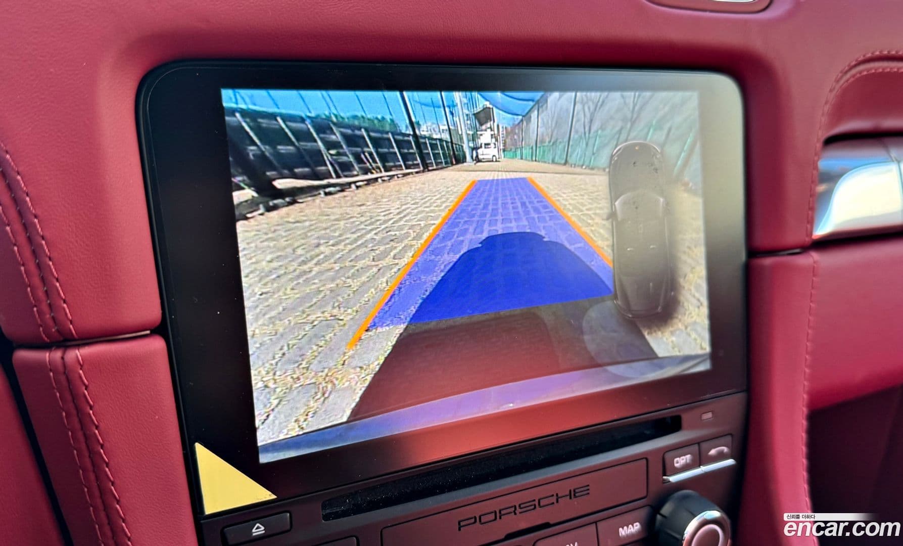 Main__Slider__Photo:718 Porsche 2023.3-19