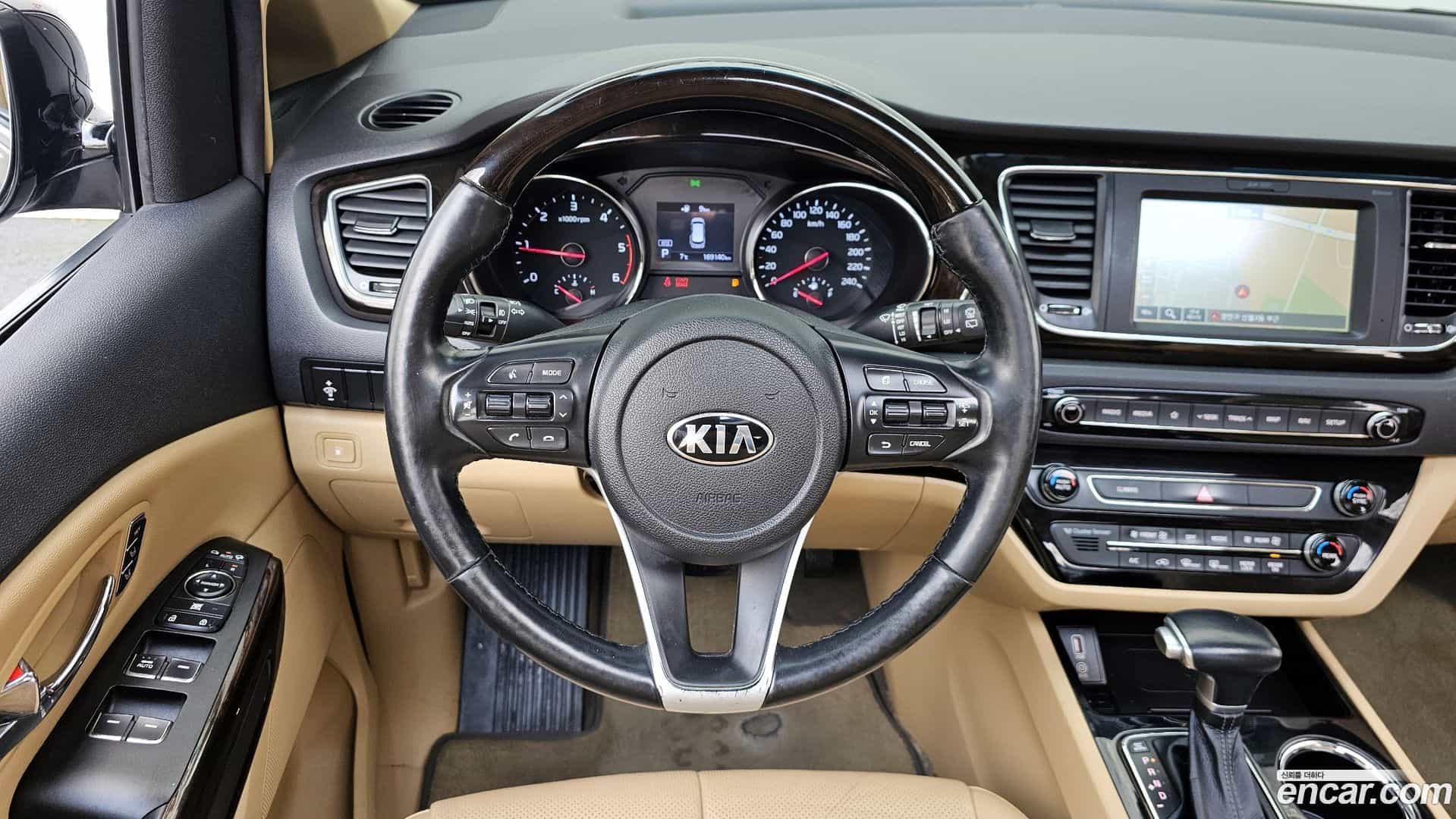 Canival Kia 2018.5-OPTION-017