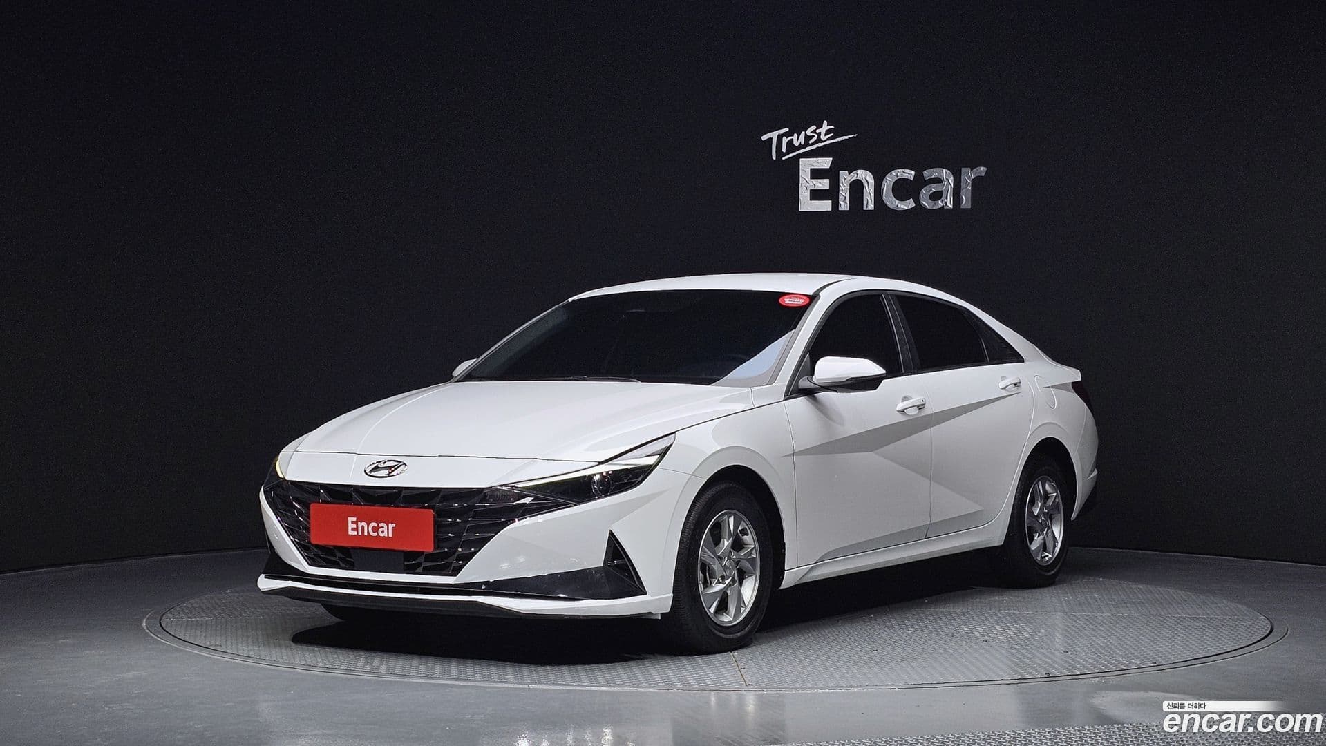 Main__Slider__Photo:AVANTE Hyundai 2020.3-0