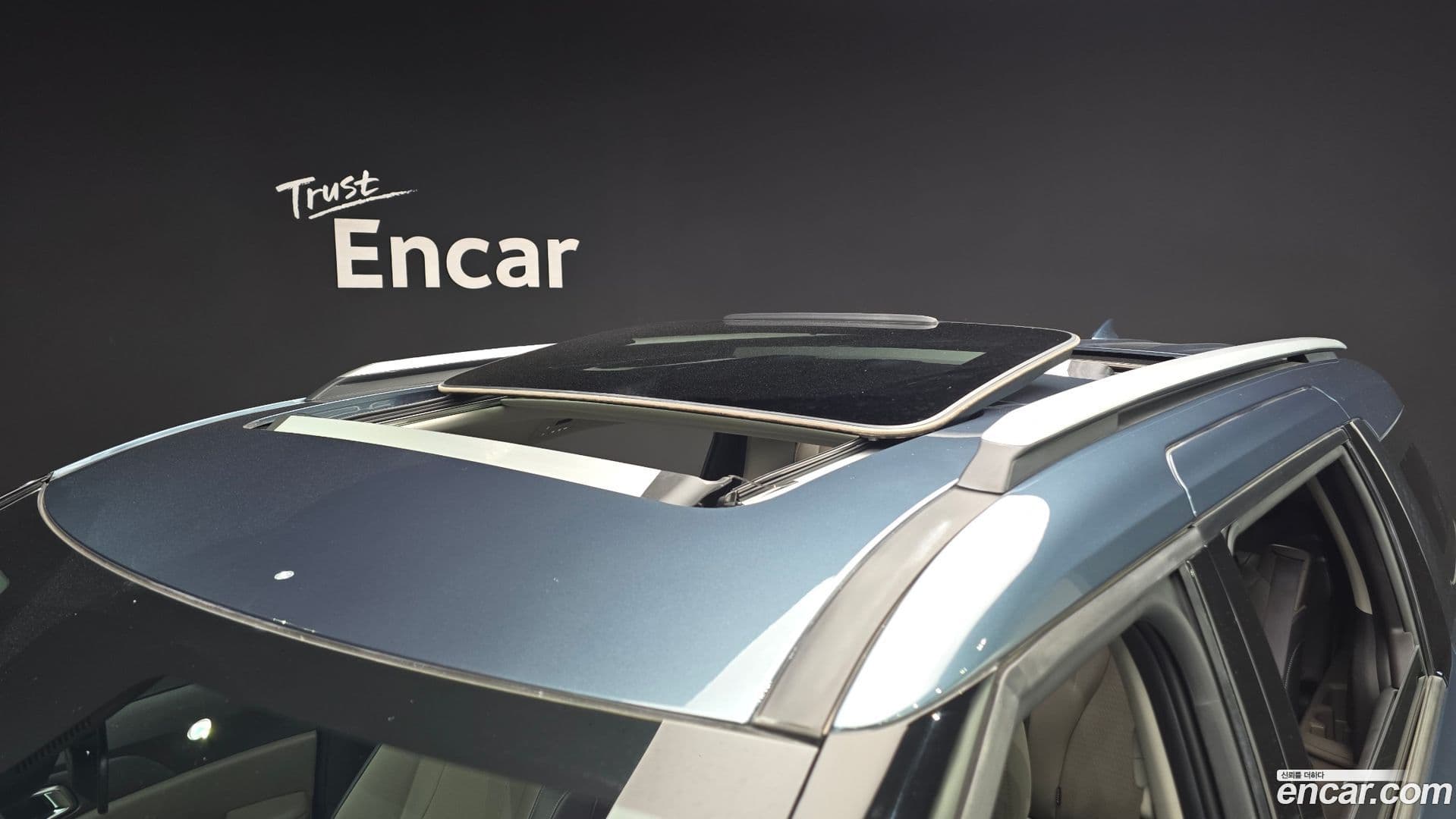 Main__Slider__Photo:Canival Kia 2024.1-15