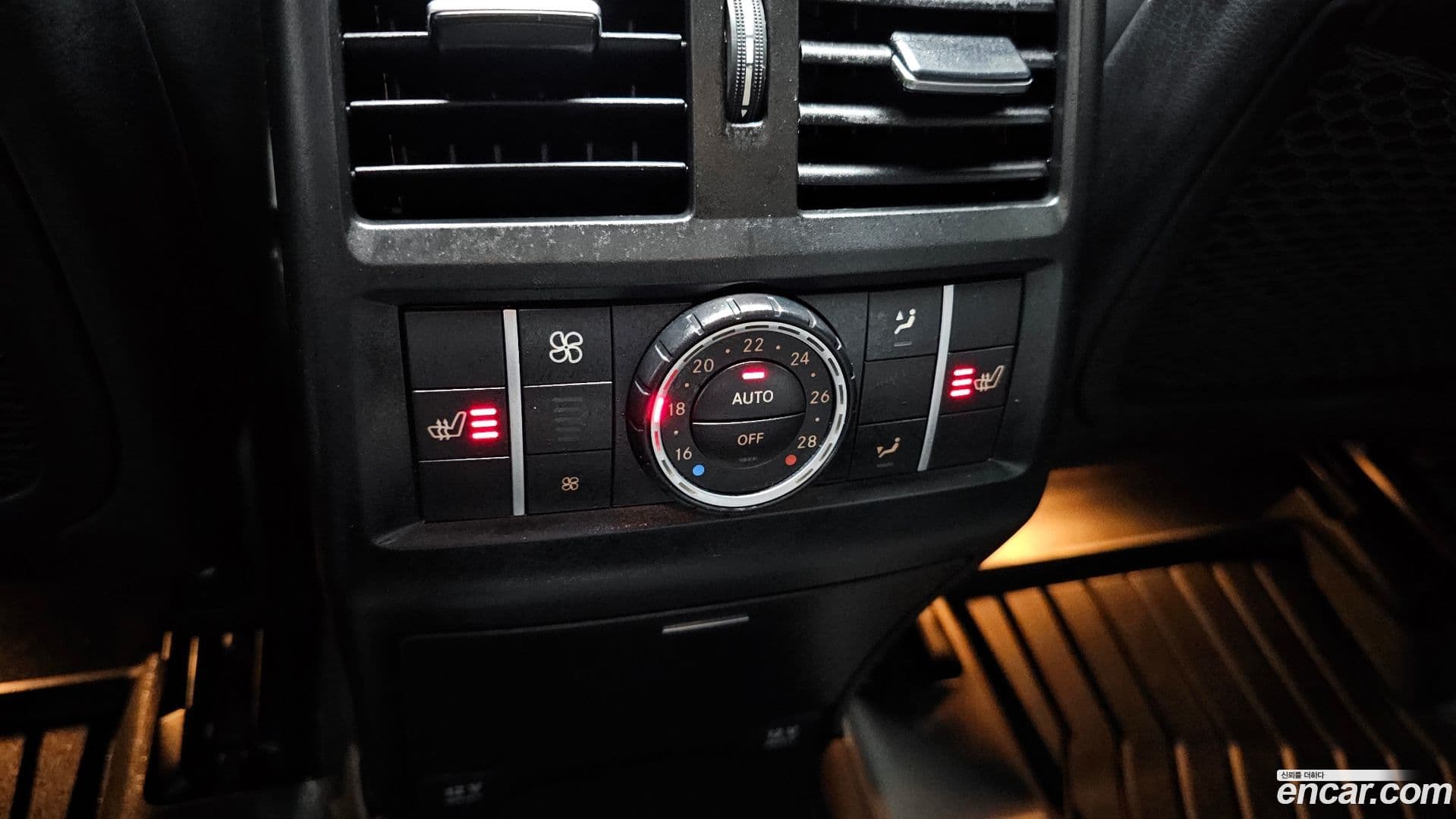 Main__Slider__Photo:GLE-Class Mercedes-Benz 2017.2-16