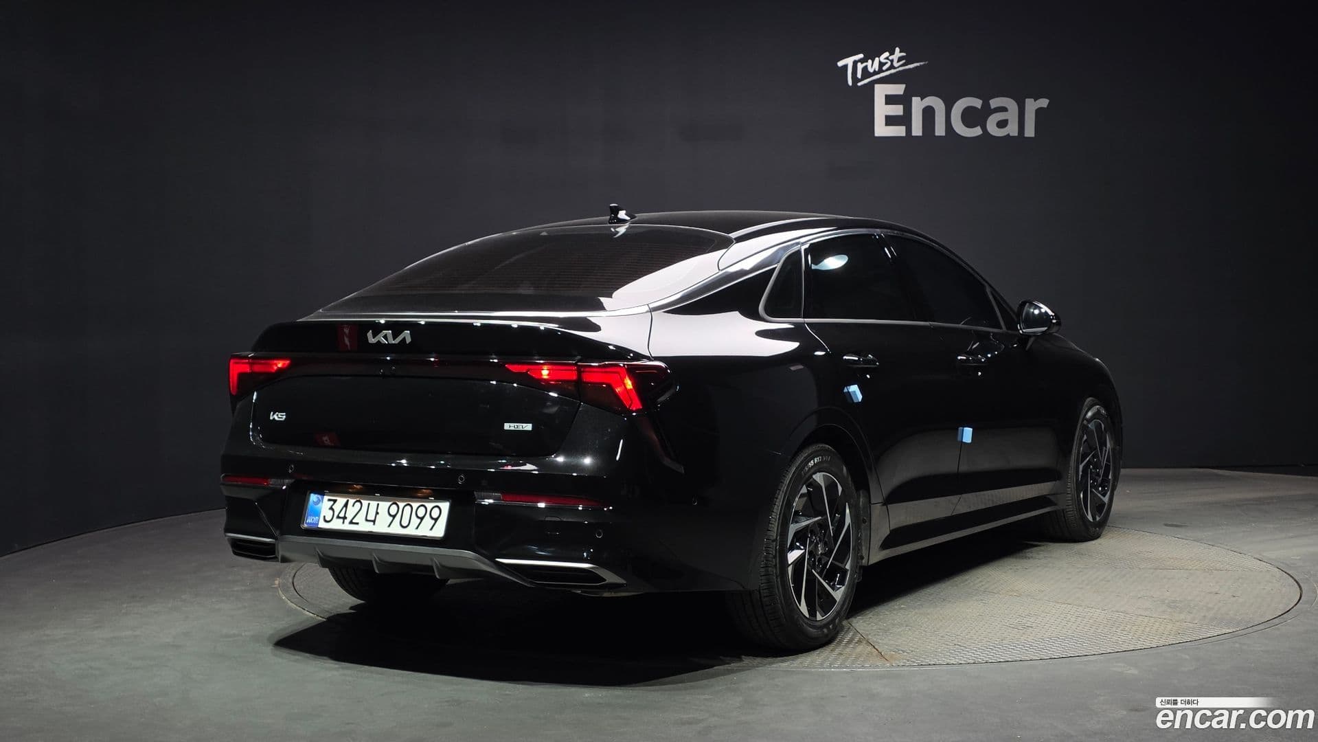 Main__Slider__Photo:K5 Kia 2025.7-1