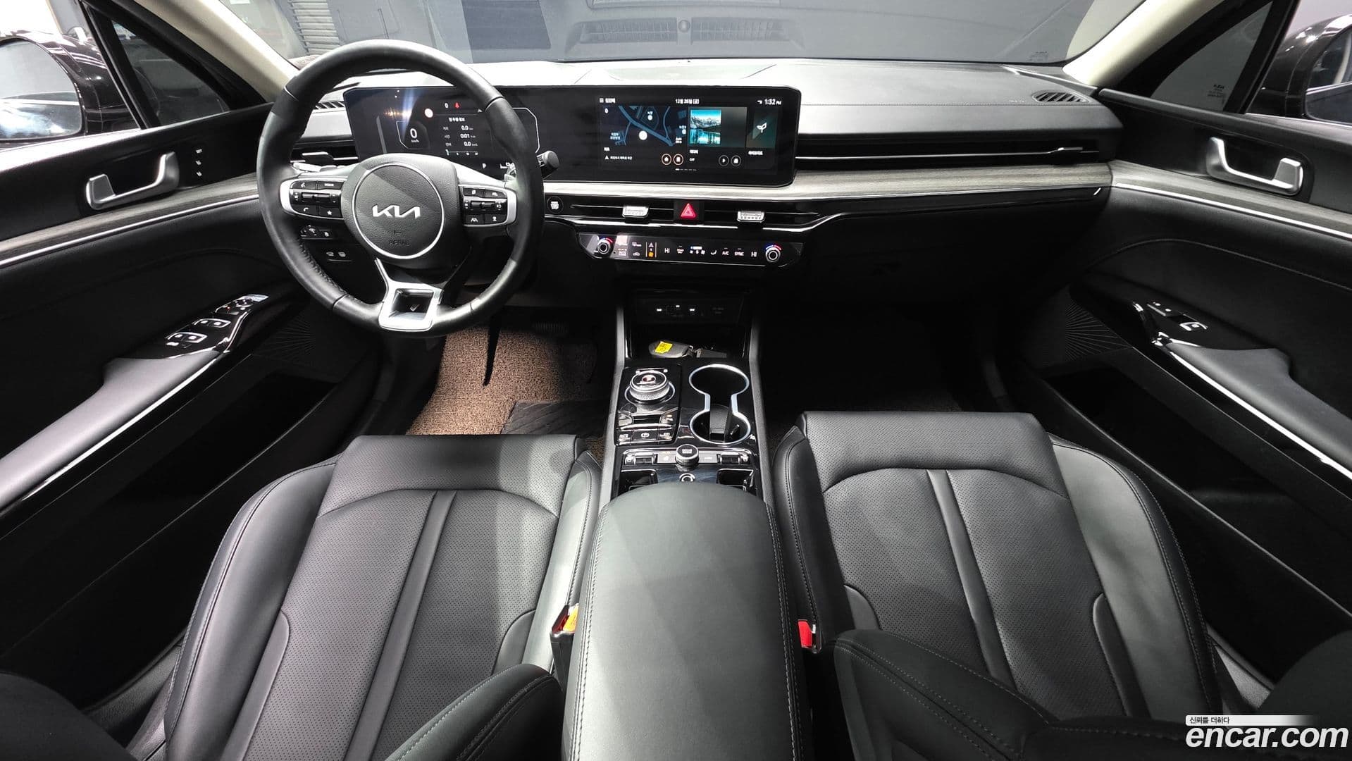 Main__Slider__Photo:K5 Kia 2025.7-6