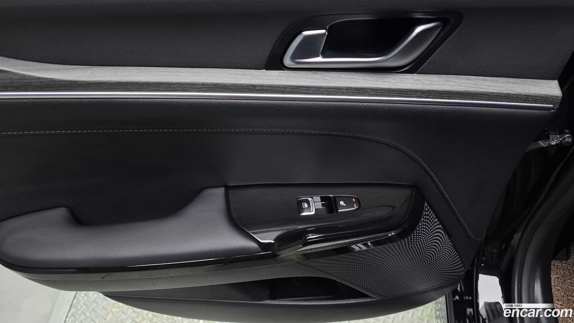 K5 Kia 2025.7-OPTION-023