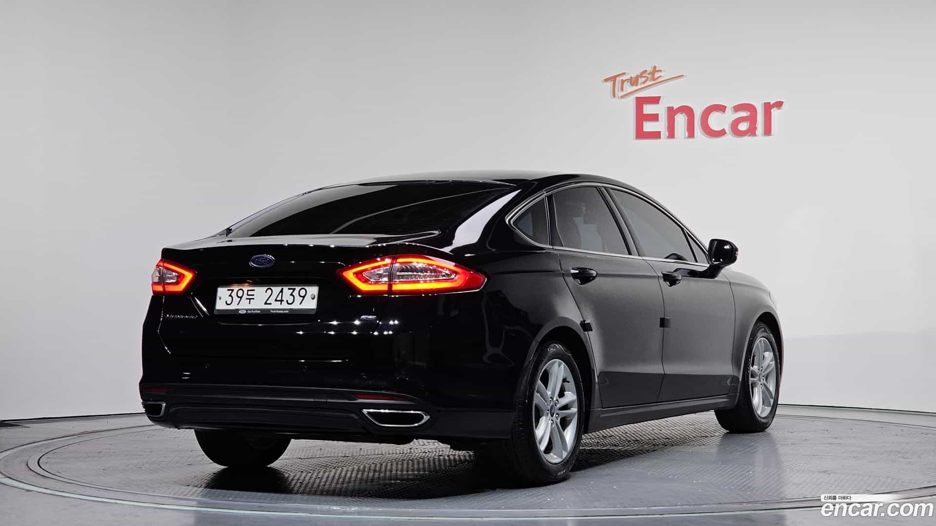 Mondeo Ford 2017.11-OUTER-002