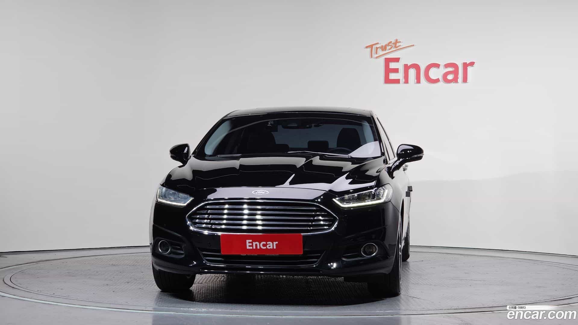 Mondeo Ford 2017.11-OUTER-003