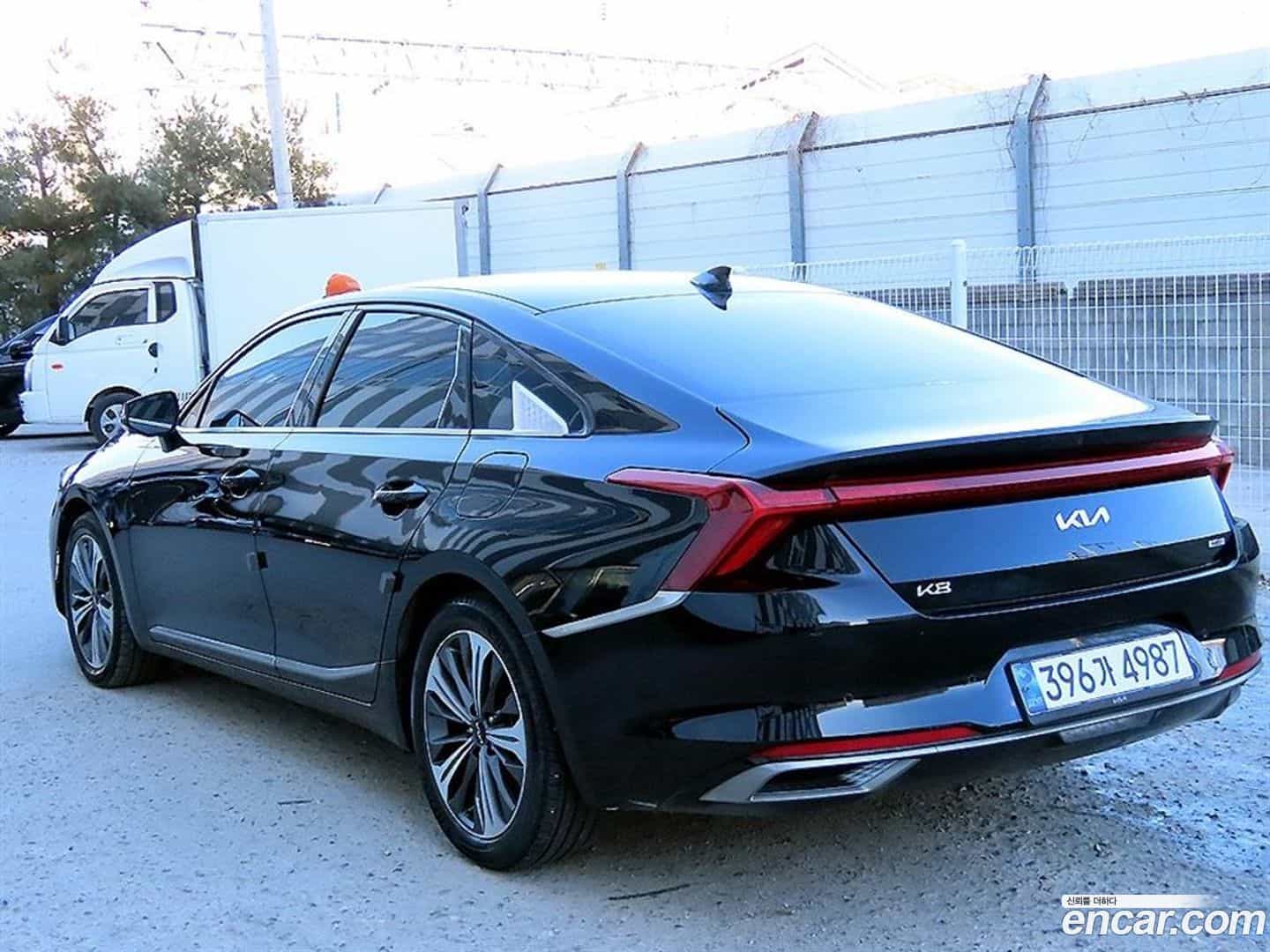 K8 Kia 2021.4-OUTER-002