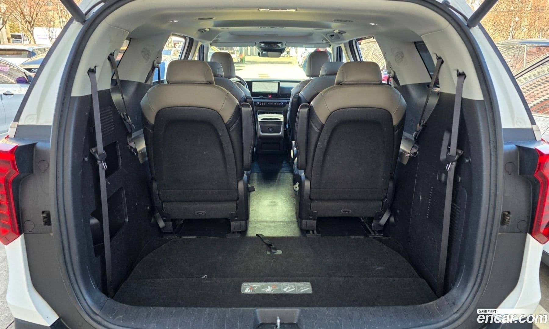 Main__Slider__Photo:Canival Kia 2024.1-18