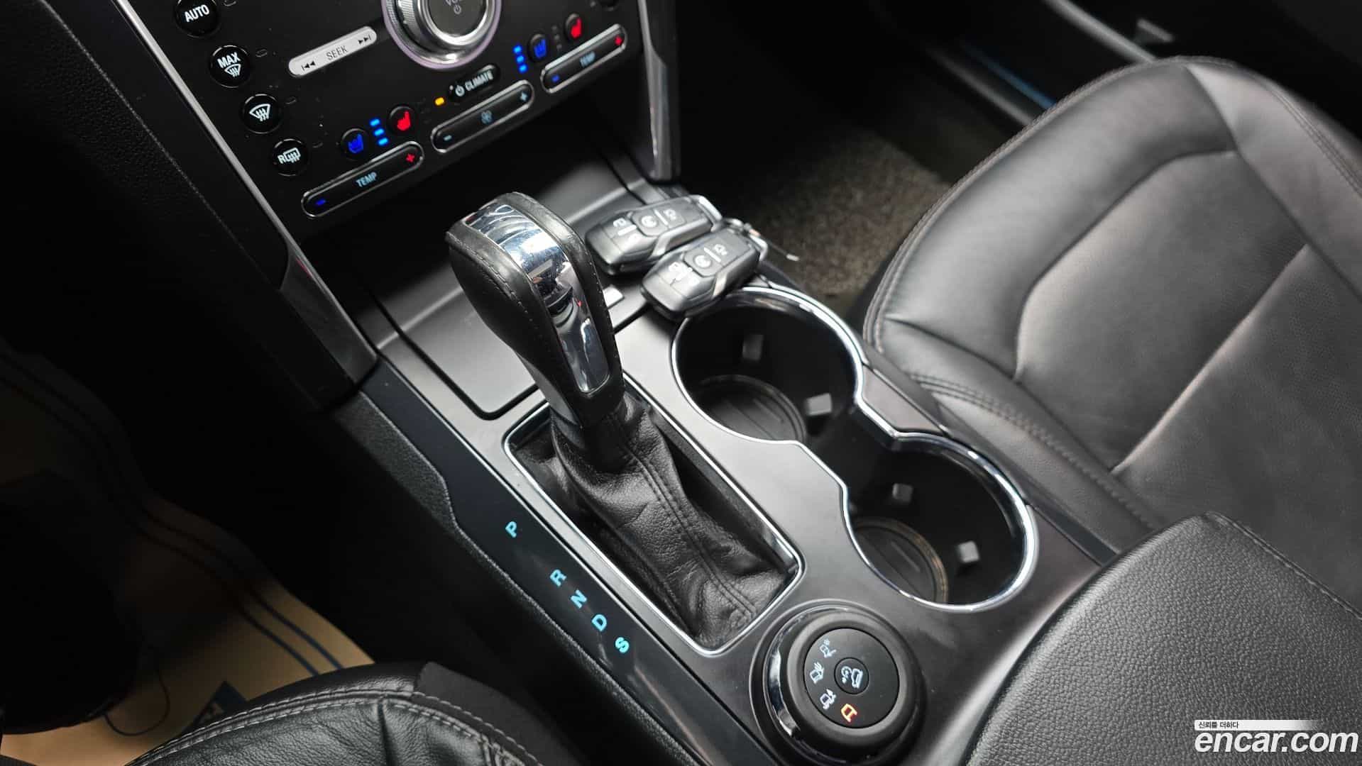 Explorer Ford 2017.6-INNER-009