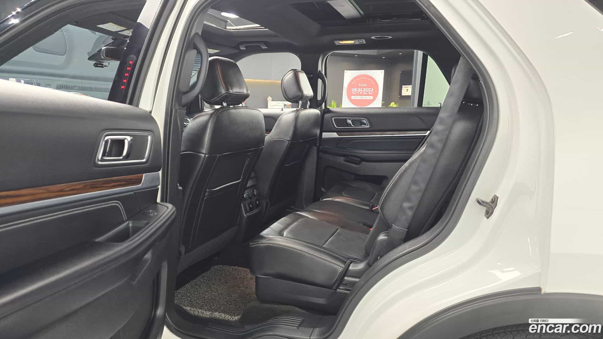 Explorer Ford 2017.6-OPTION-016