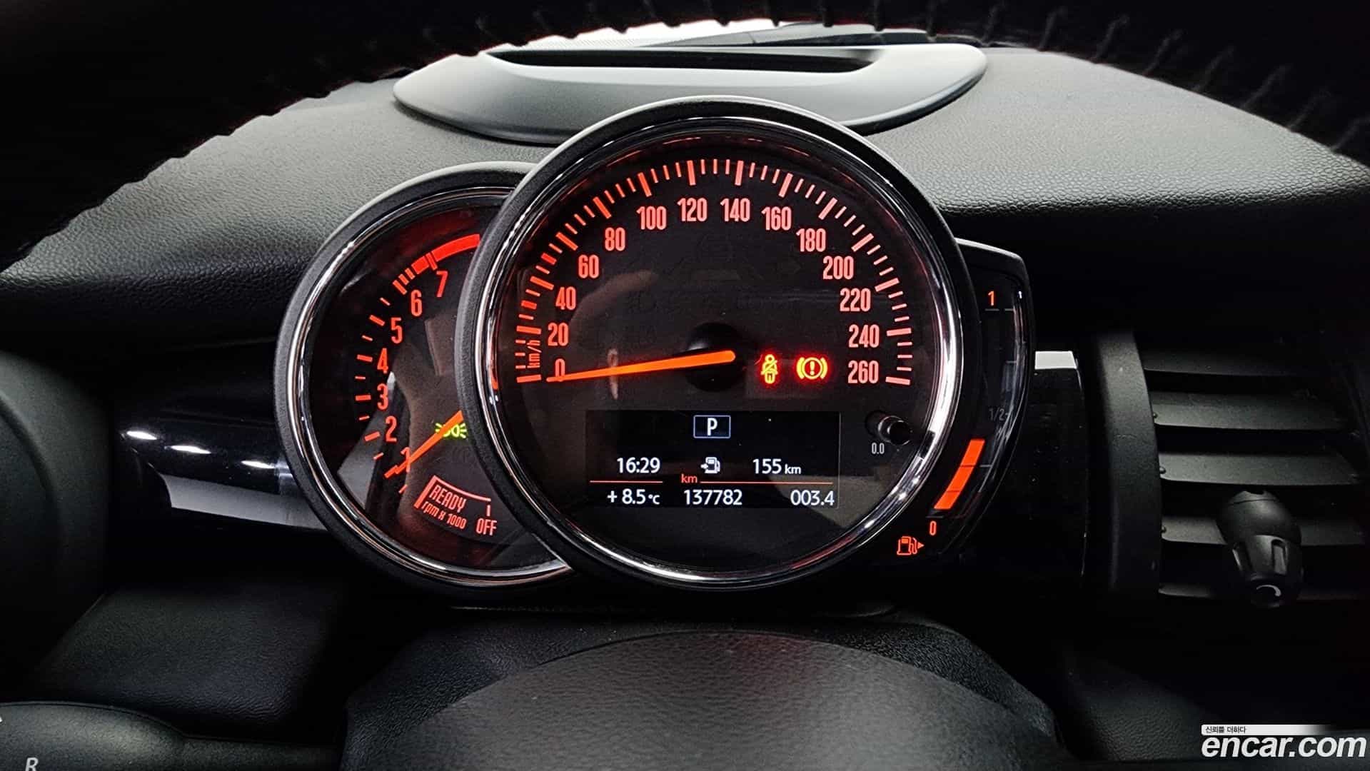 Cooper Convertible Mini 2018.4-INNER-008