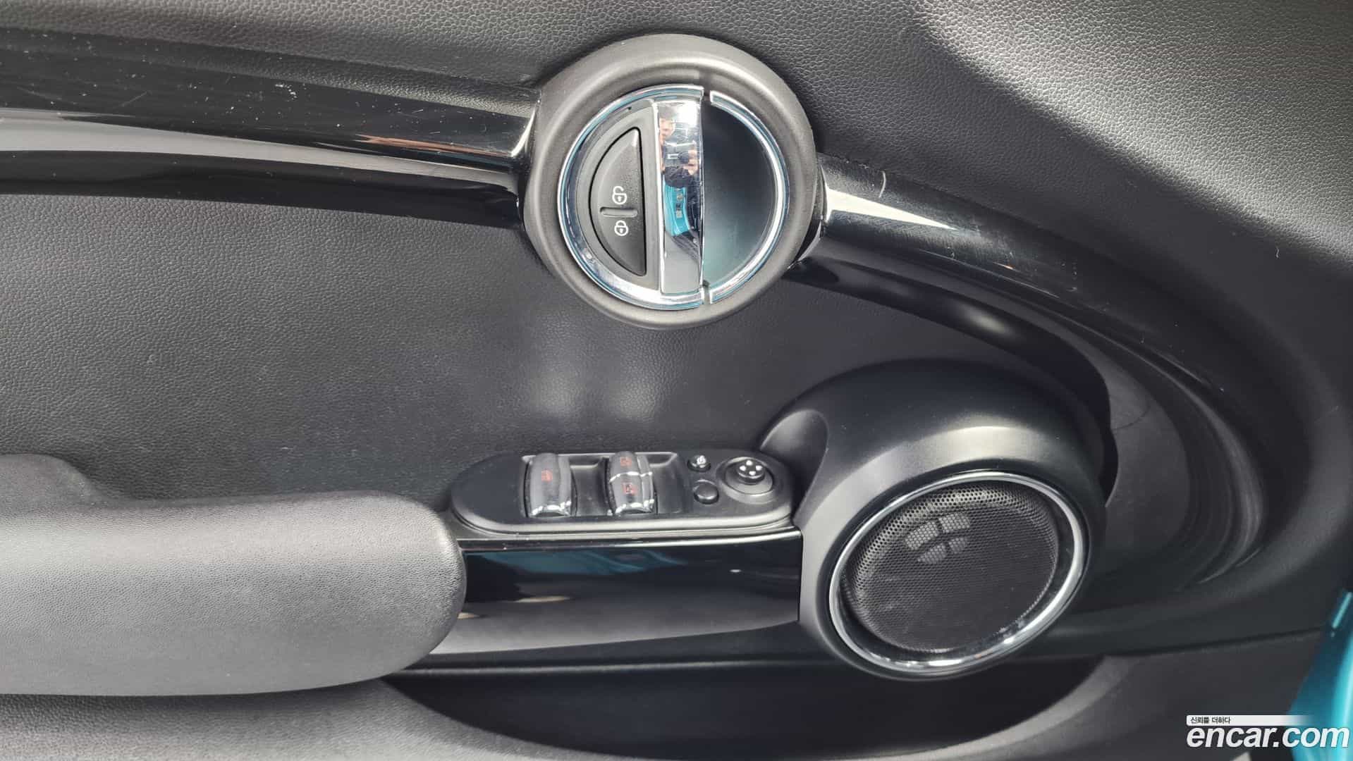 Cooper Convertible Mini 2018.4-OPTION-018