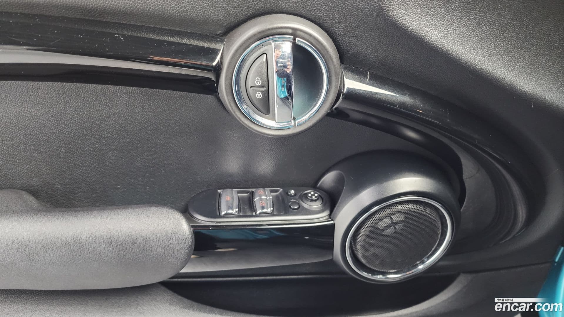 Main__Slider__Photo:Cooper Convertible Mini 2018.4-13