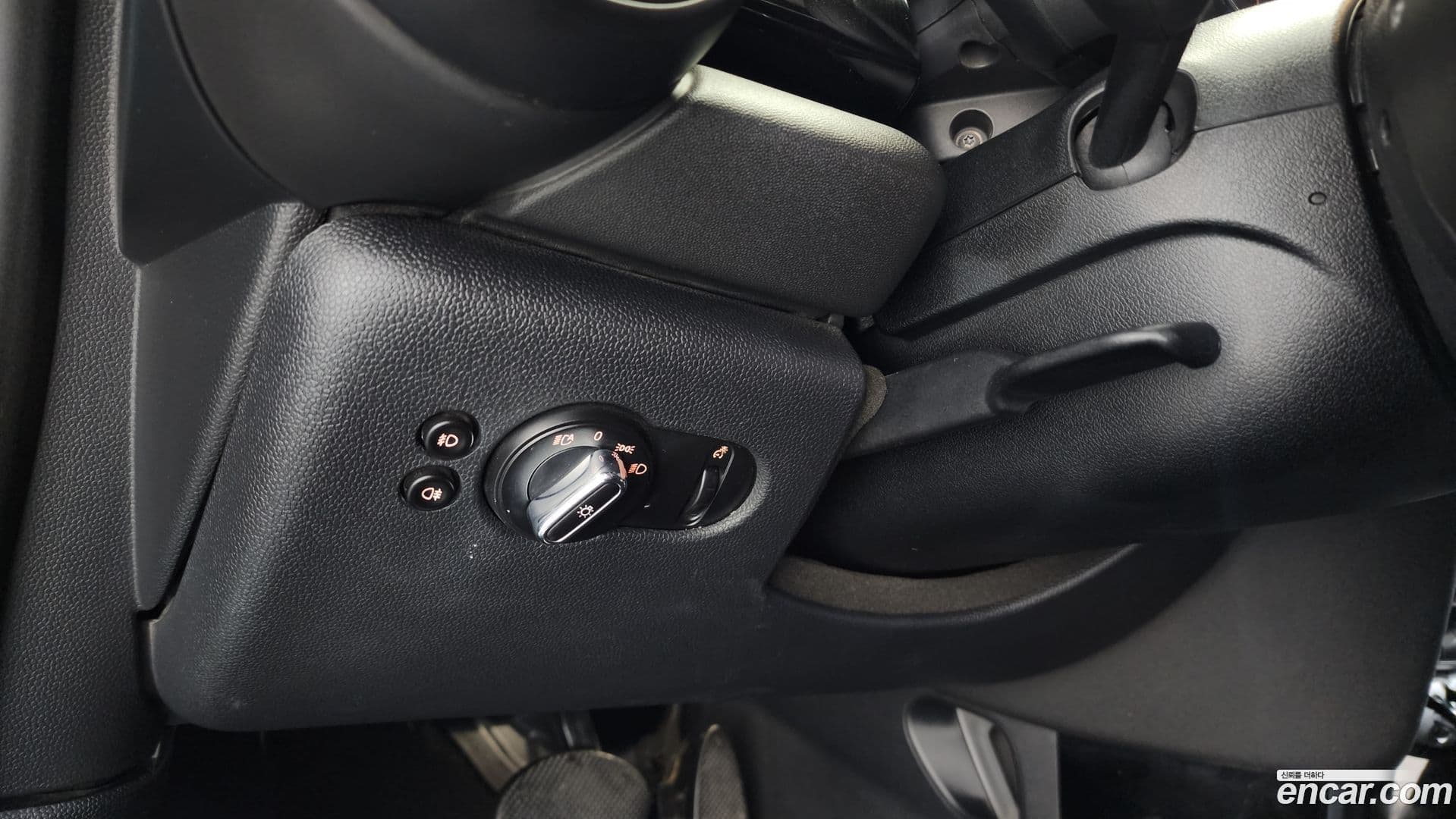 Main__Slider__Photo:Cooper Convertible Mini 2018.4-14