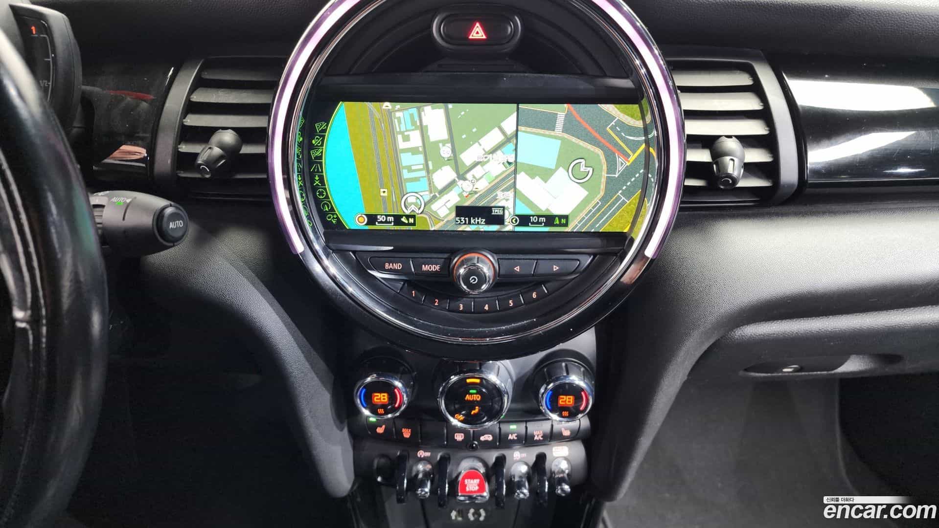 Cooper Convertible Mini 2018.4-OPTION-021