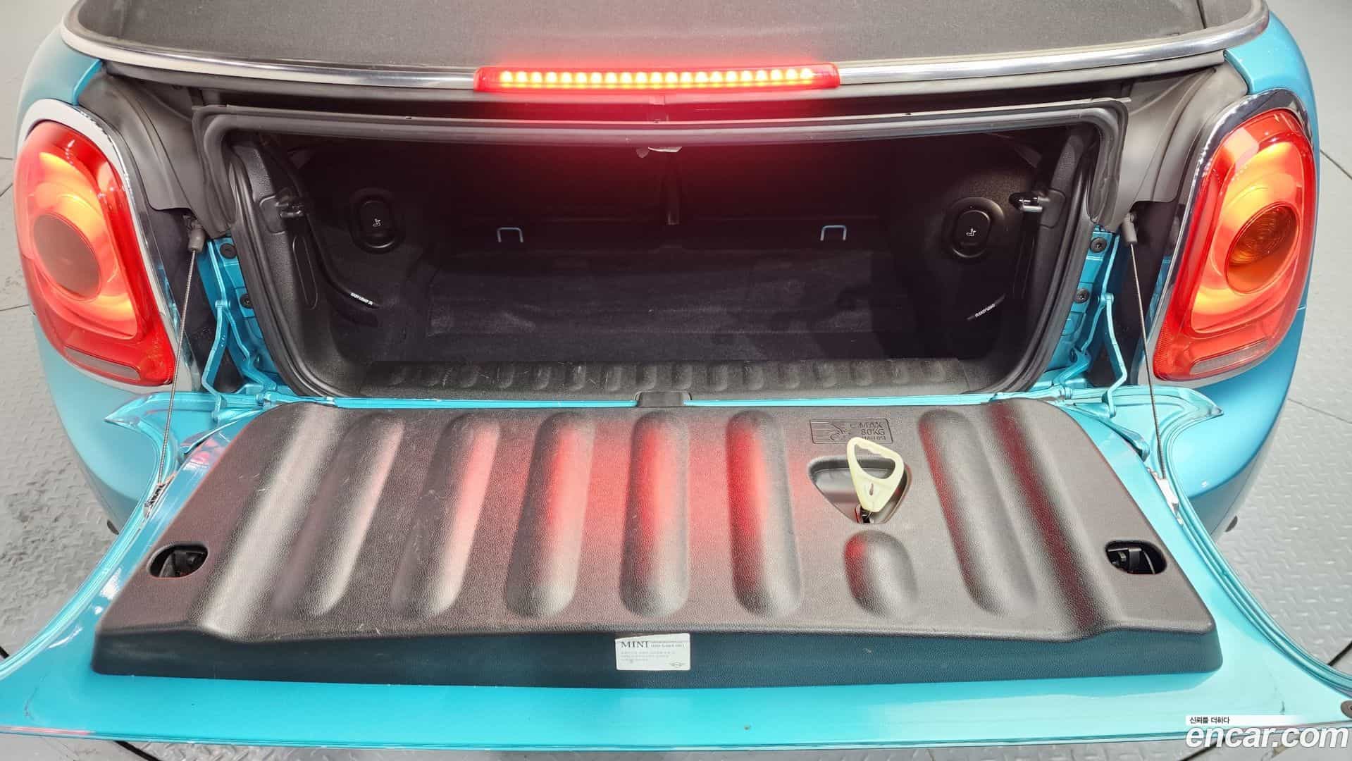 Cooper Convertible Mini 2018.4-OPTION-024