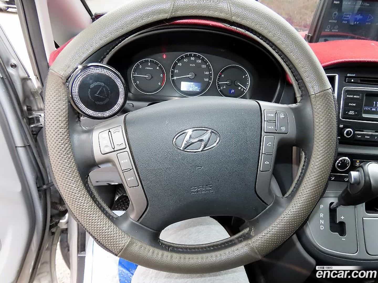 Starex Hyundai 2018.2-INNER-009