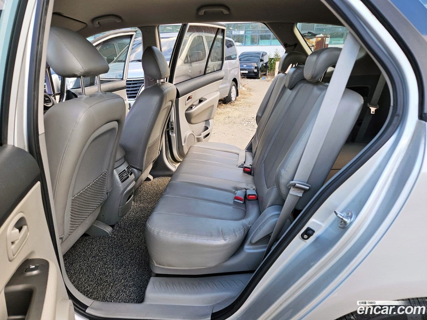 Main__Slider__Photo:Carens Kia 2008.6-9