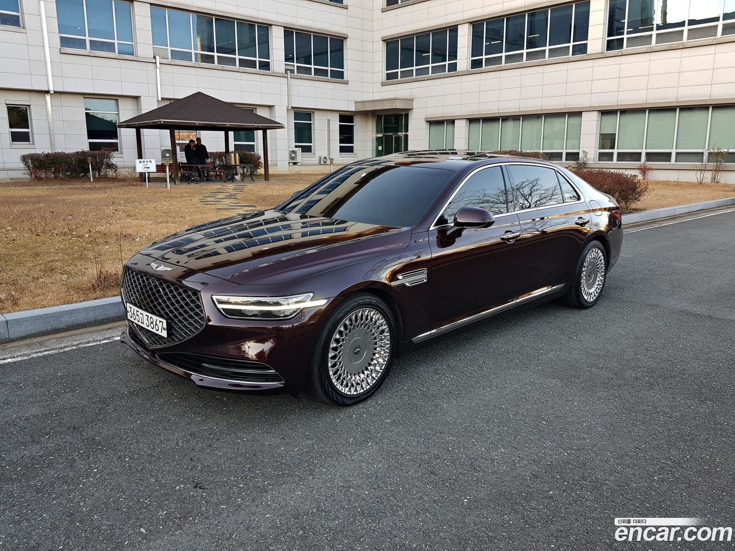 Main__Slider__Photo:G90 Genesis 2019.8-6