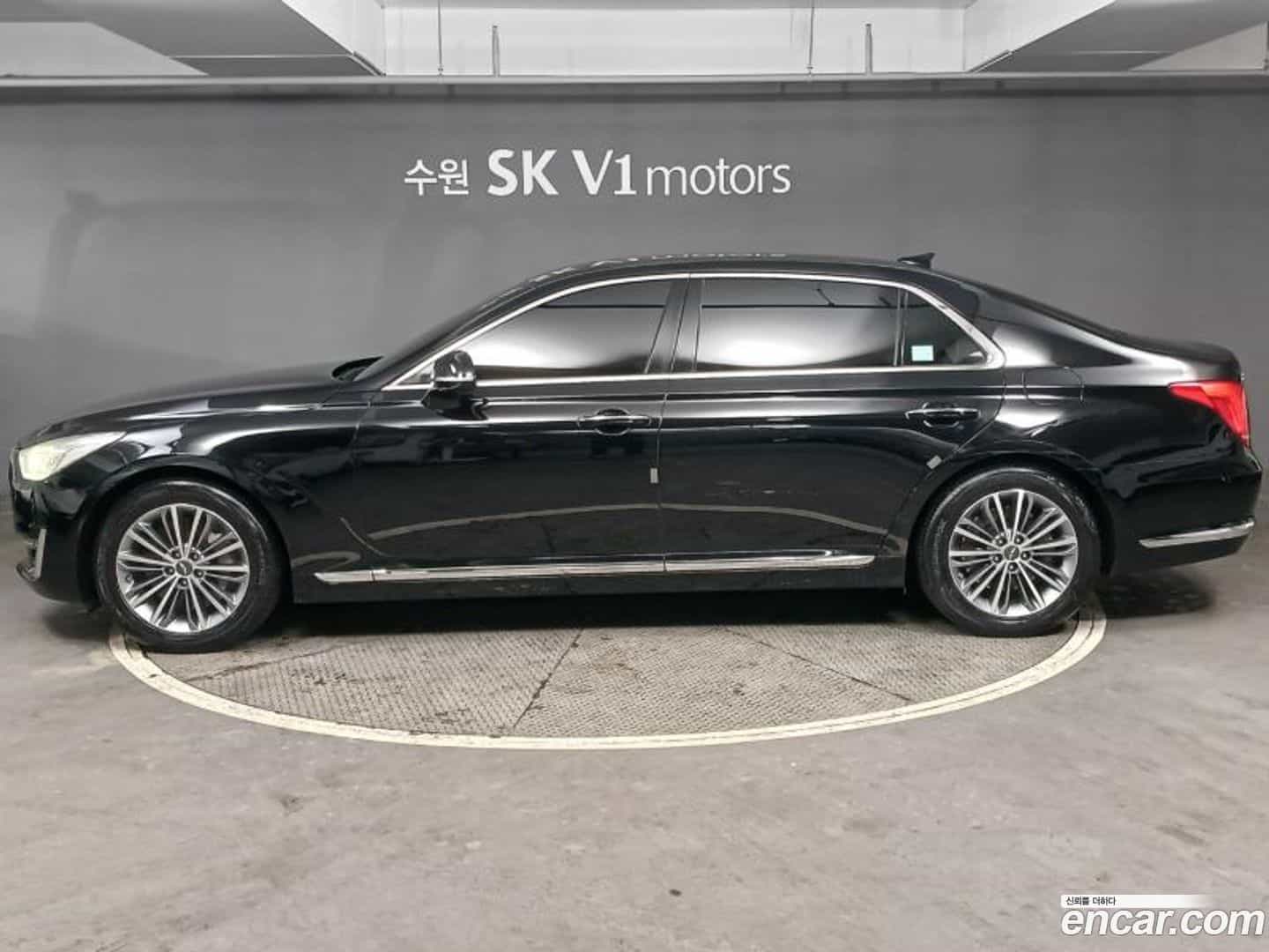 EQ900 Genesis 2016.8-OUTER-005